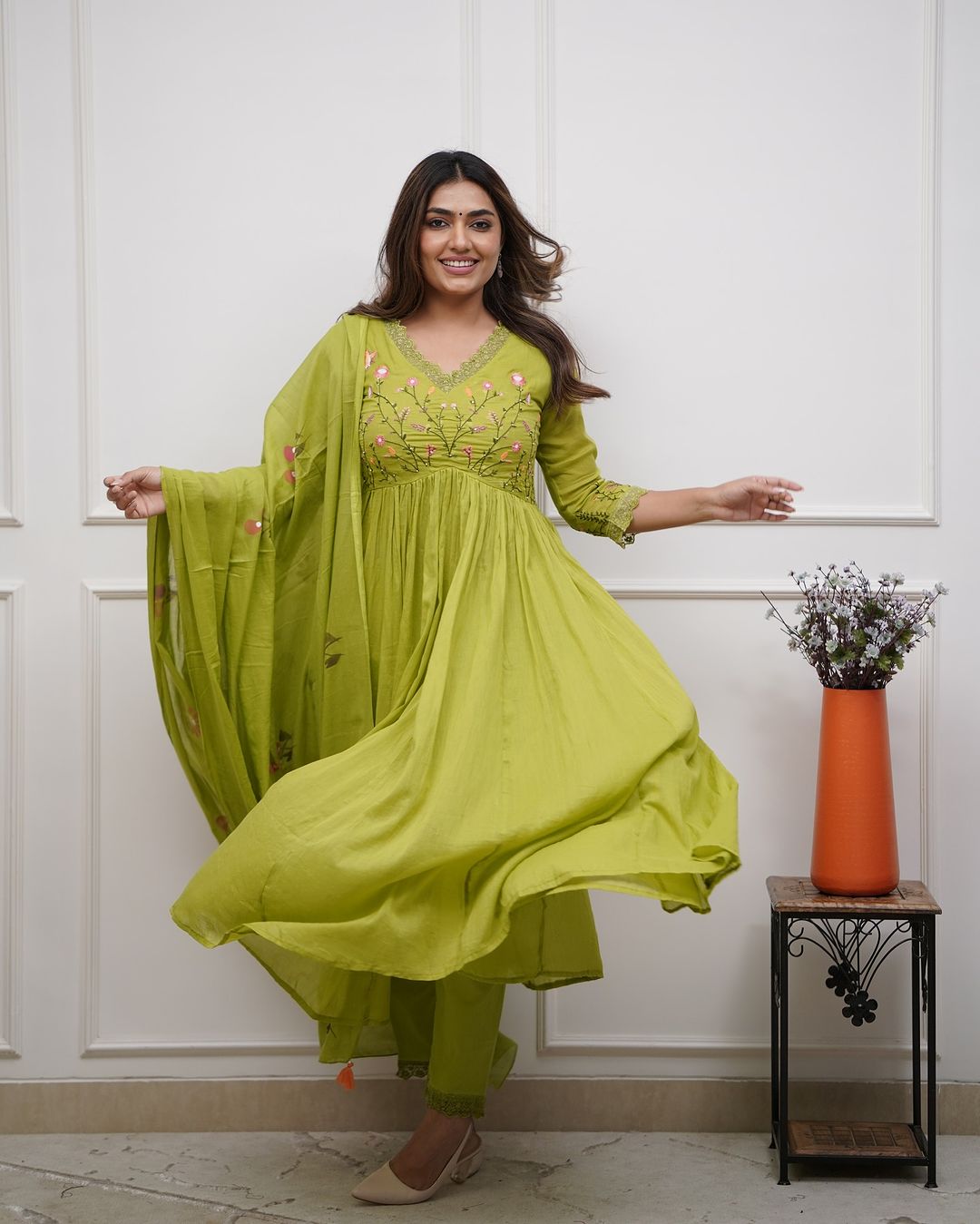 Beautiful embroidery and sequence work Set For Women