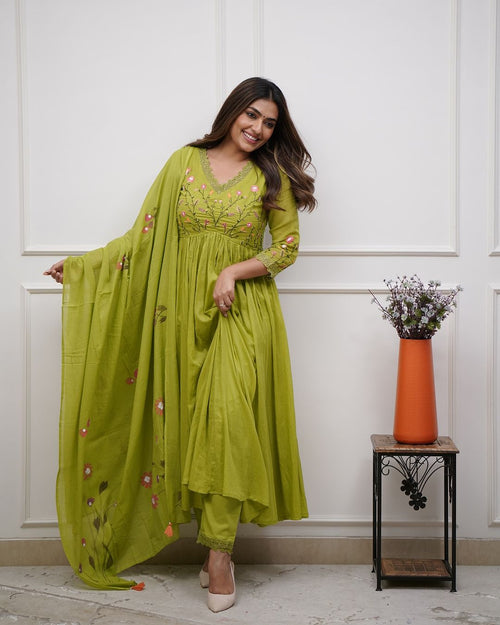Beautiful embroidery and sequence work Set For Women