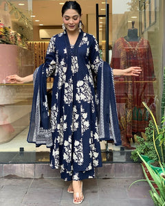 Women Cotton Blue Kurta Pant and Dupatta set