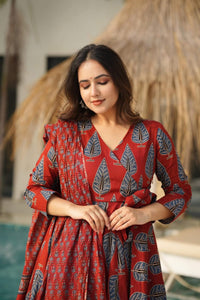 Libas Elegant Rust-Red Ethnic Ensemble by the Poolside
