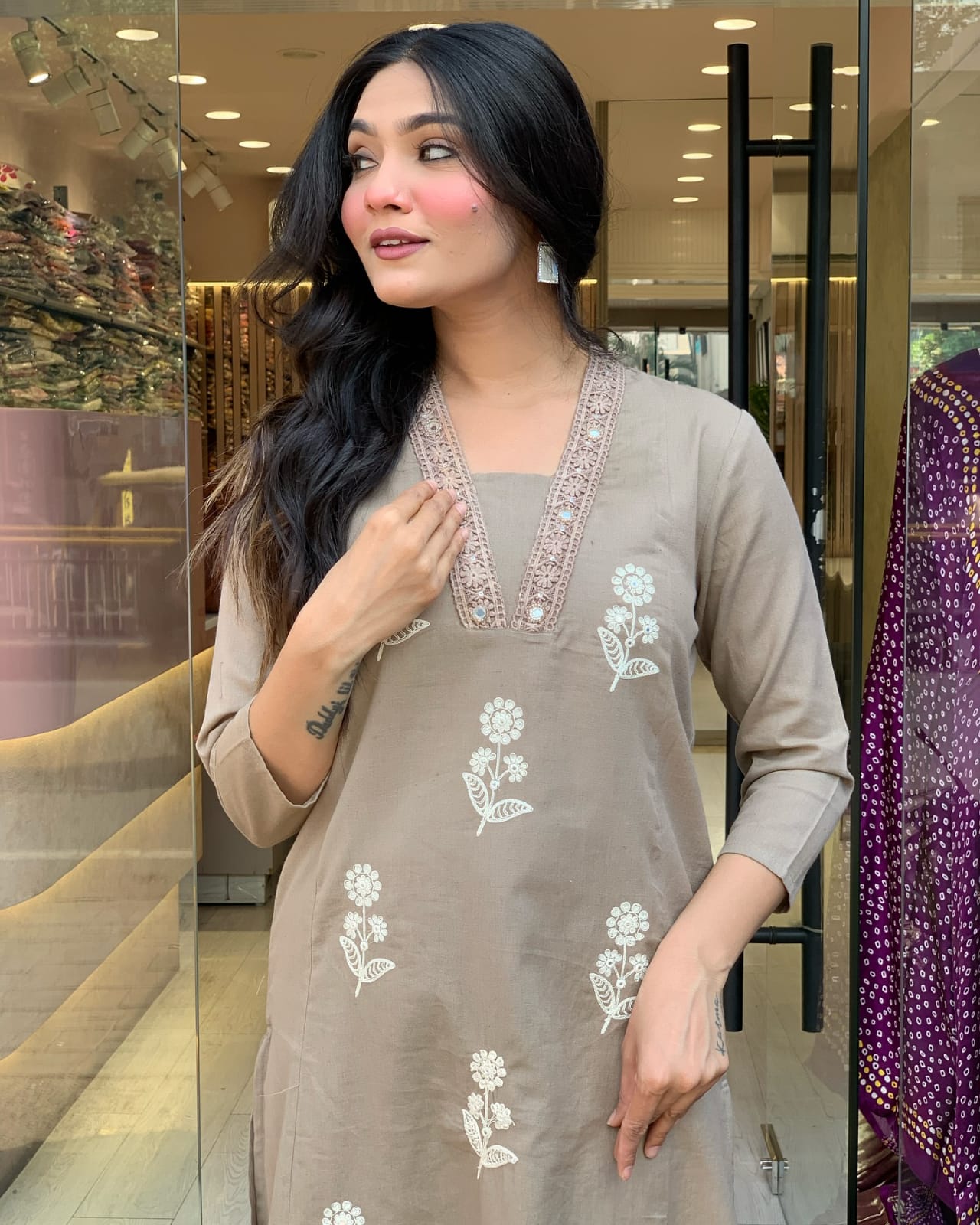 Pure Cotton fabric kurti pant and discharge print dupatta.